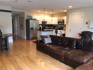 1306 Columbia Rd, South Boston