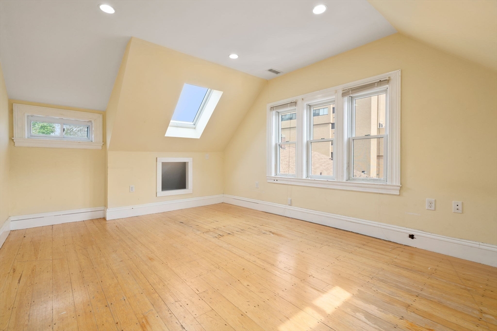 11 Elko St, Brighton