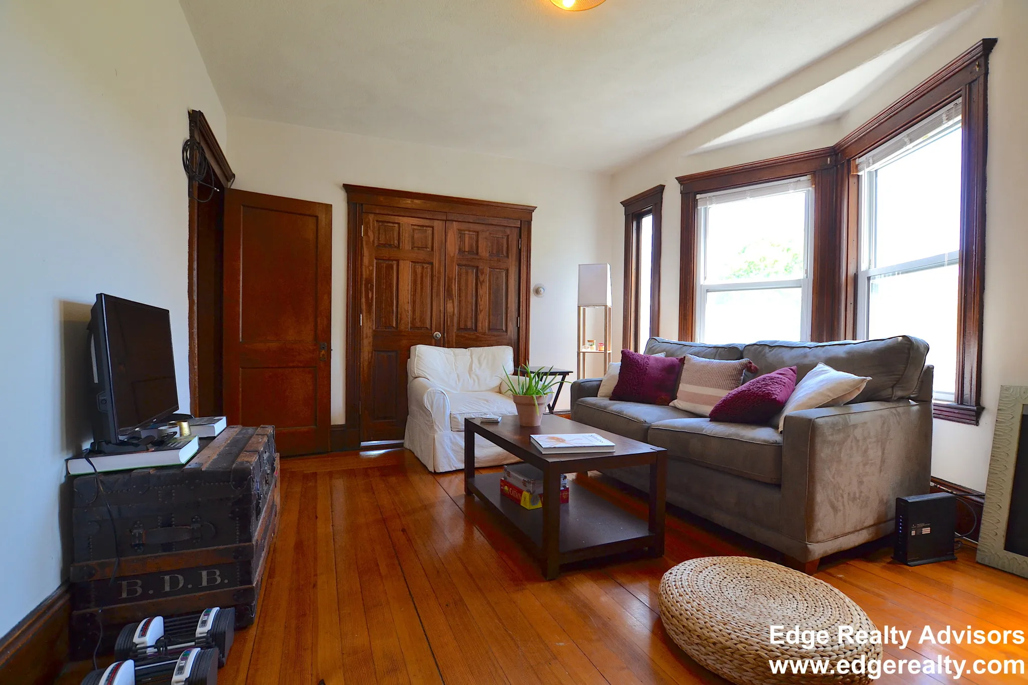 548 Washington St, Brighton