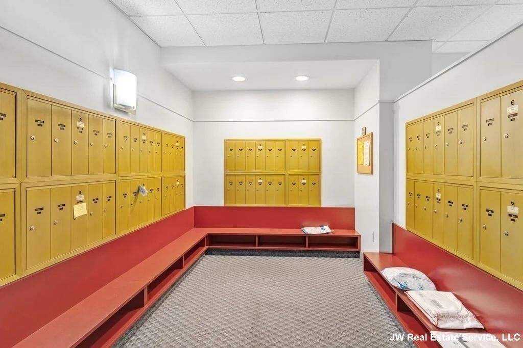 164 Galen St, Watertown