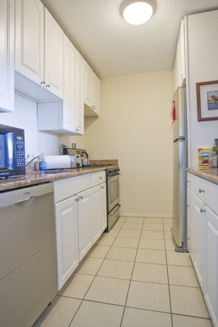 1 bed, 1 bath apartment for rent at 8 Whittier Pl Unit 18B, West End — photo 5 of 15