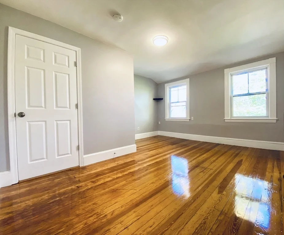 114 White St, Waverley