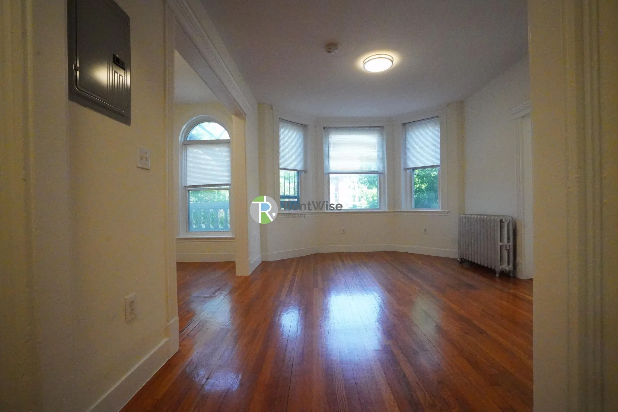 1302 Commonwealth Ave, Allston