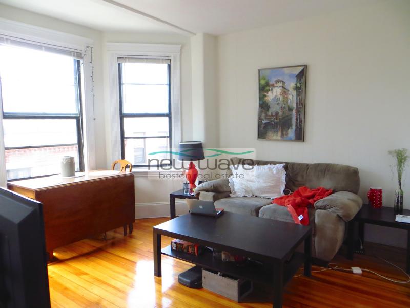 41 Joy St, Beacon Hill