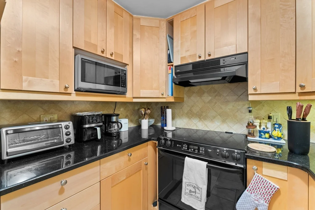 280 Commonwealth Ave, Back Bay