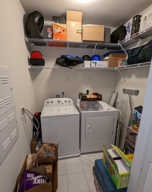 120 University Ave, Westwood