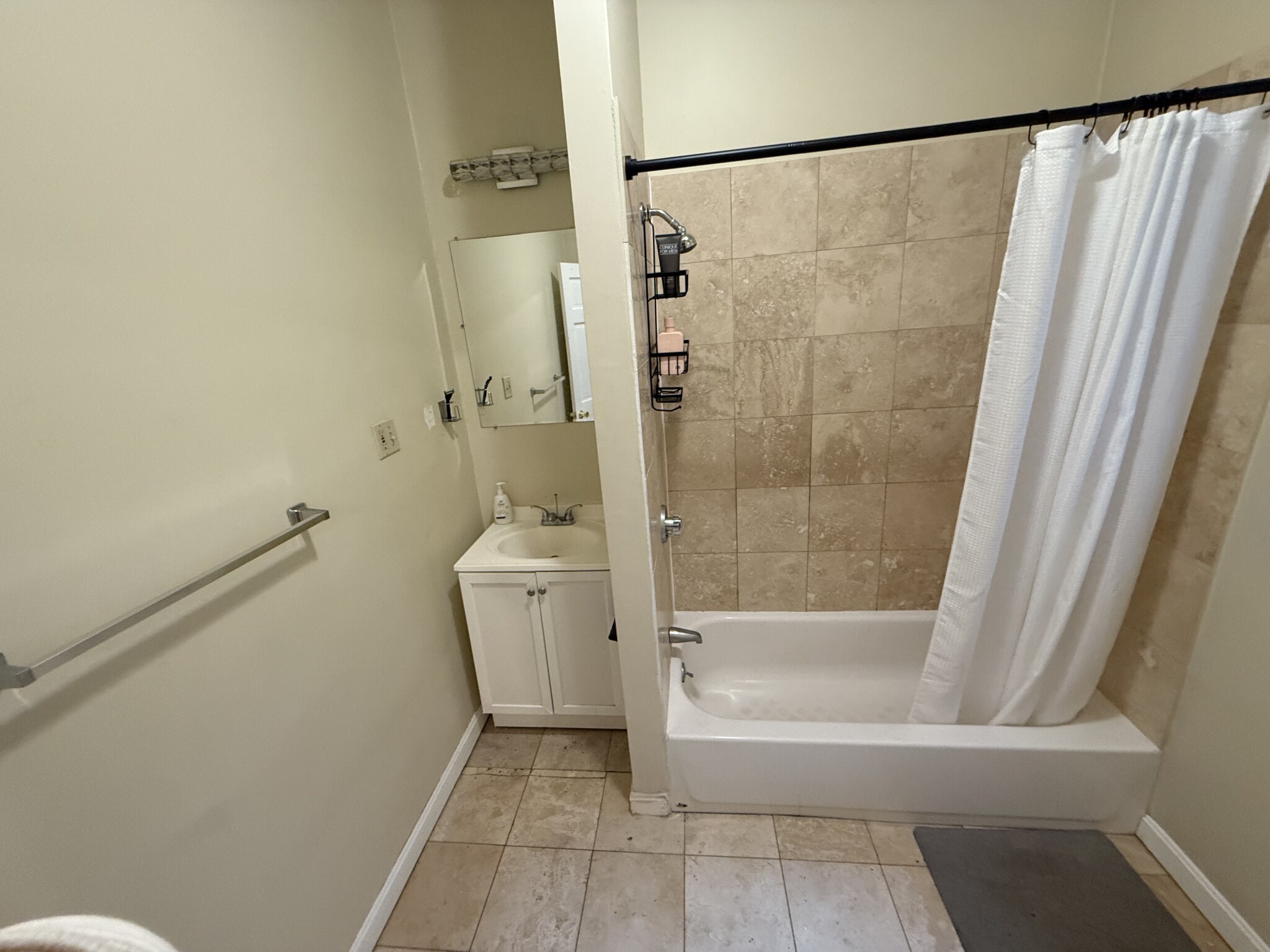 1197 Commonwealth Ave, Allston