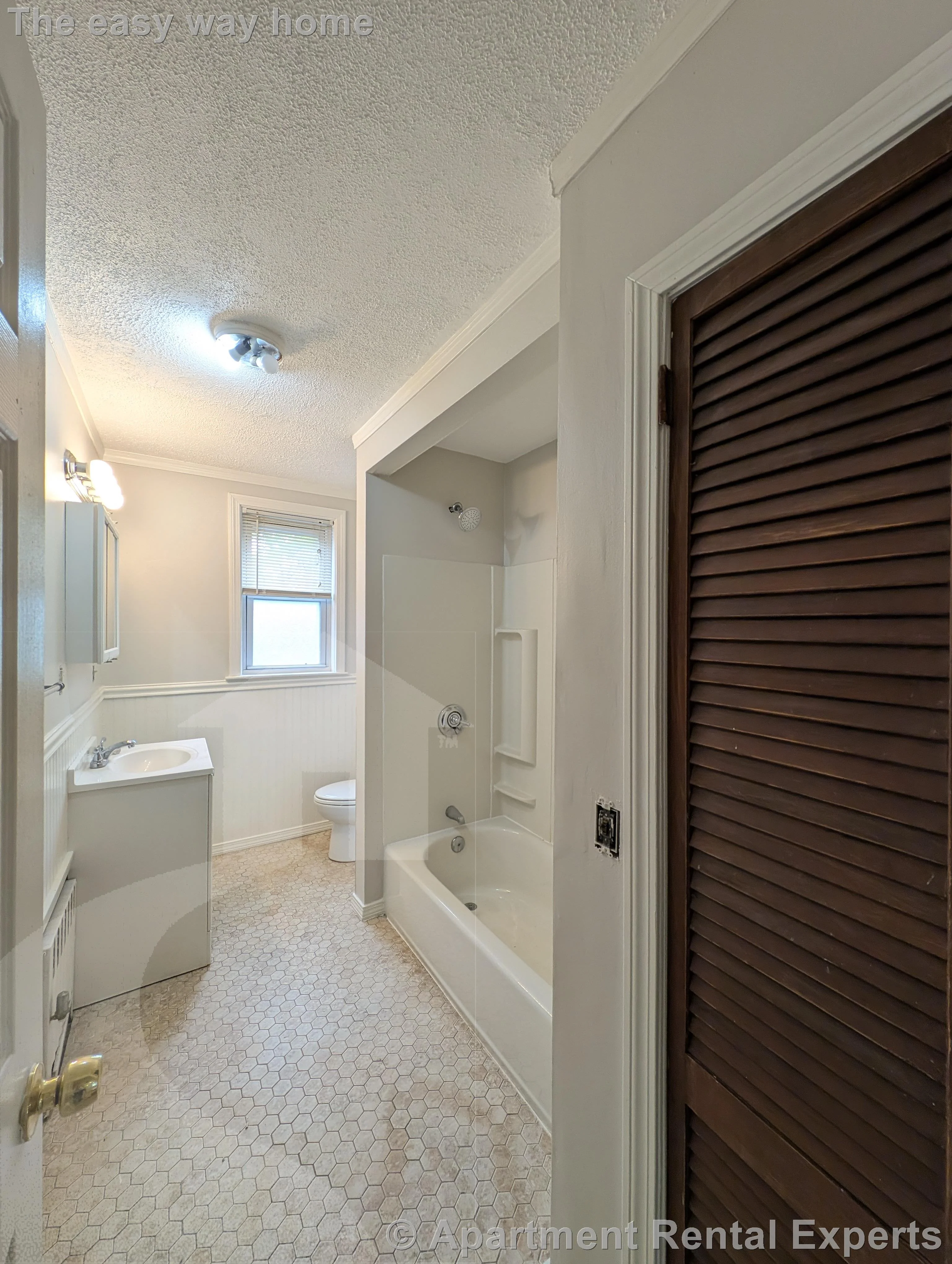 16 Montgomery St, North Cambridge
