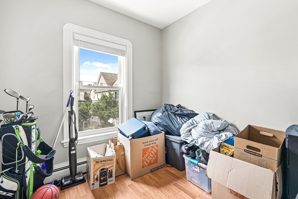 91 Third St, Medford