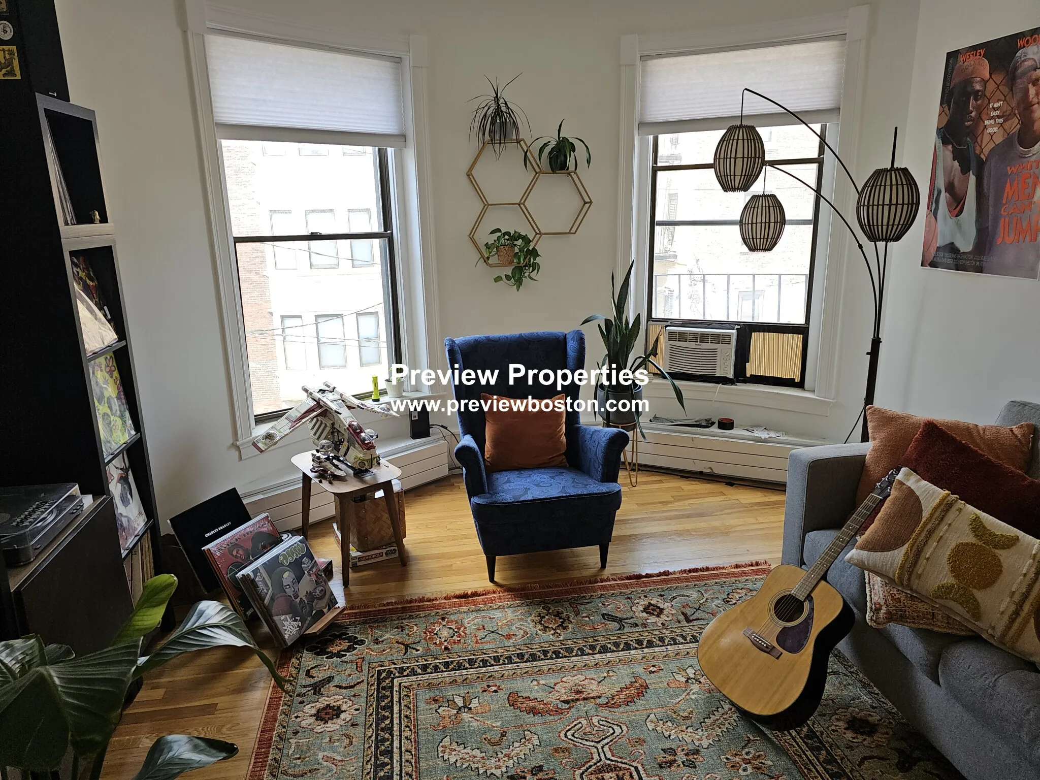 922 Beacon St, Fenway