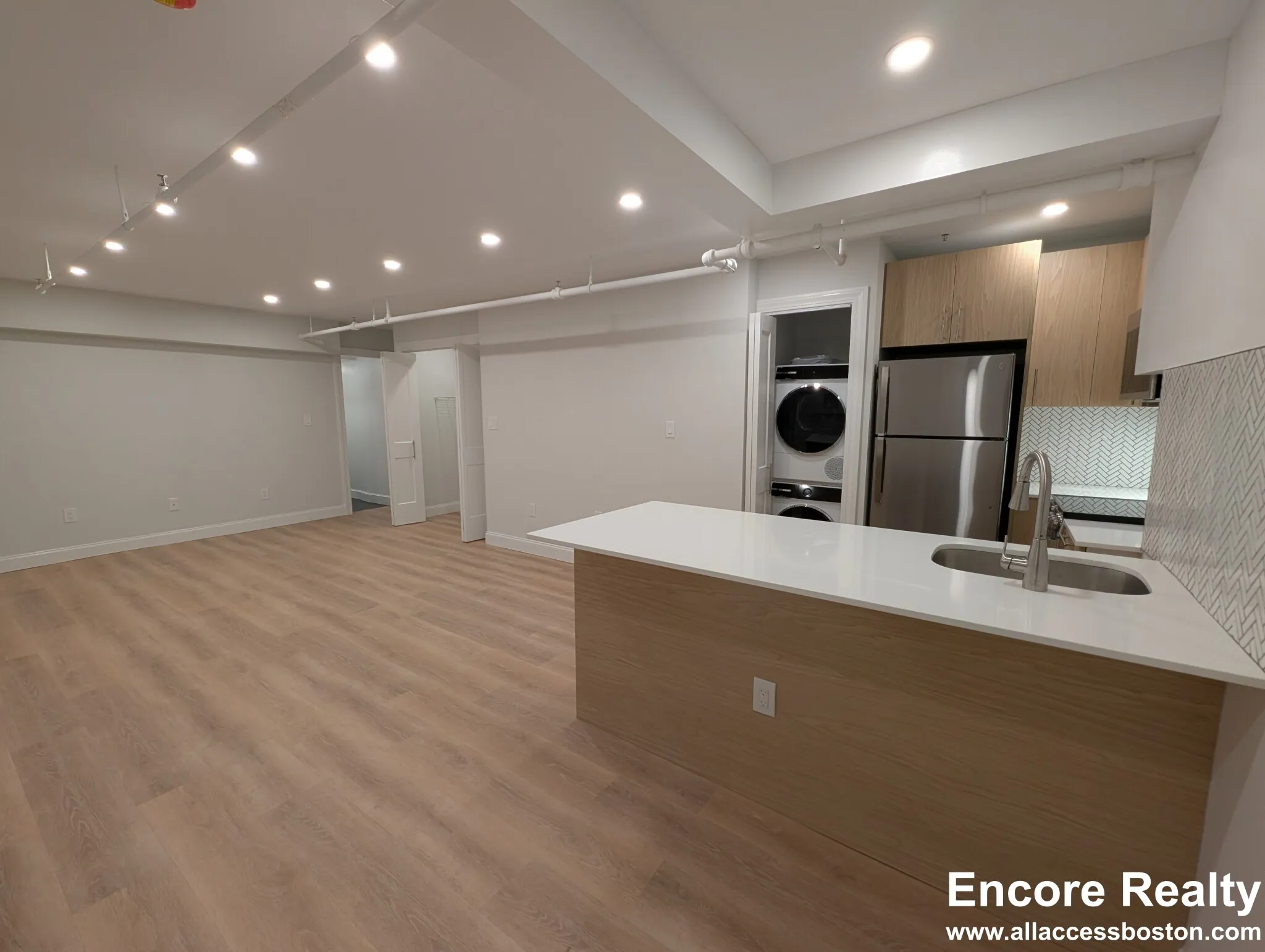 2 Joy St, Beacon Hill