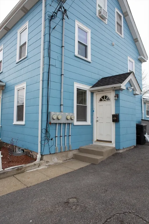 259 Calvary St, Waltham