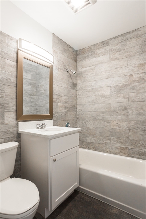 534 Tremont St, South End