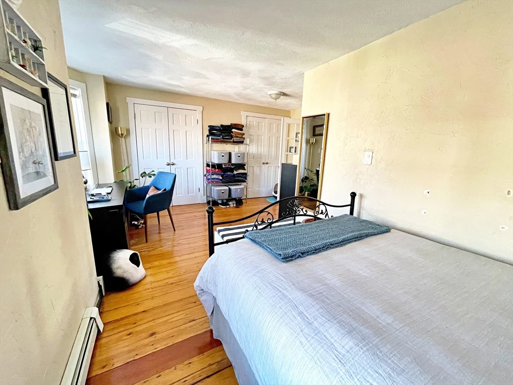 307 Sumner St, East Boston