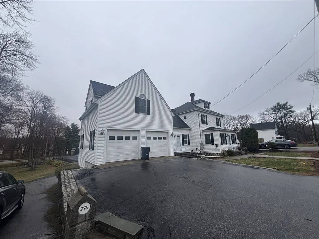 276 Bullard, Walpole
