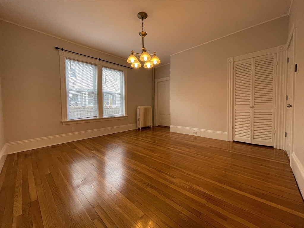 11 Maple Cir, Newton Corner