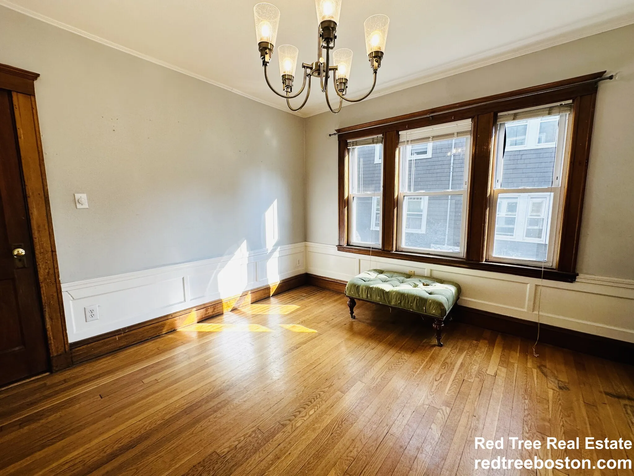 12 Saint Peter St, Jamaica Plain