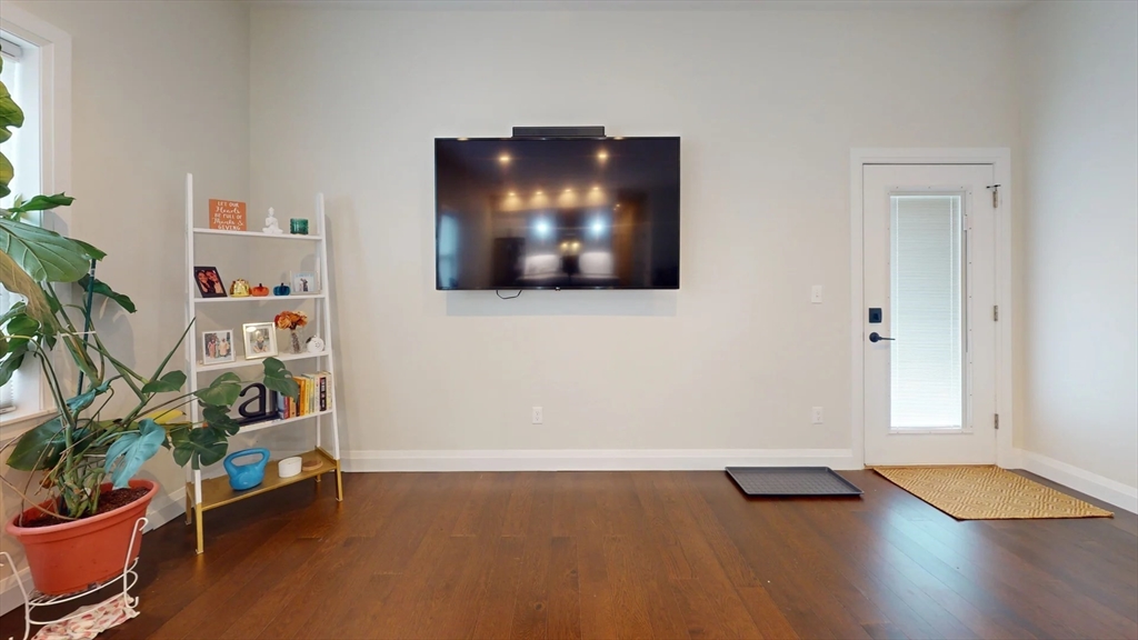 119 Barnes Ave, East Boston