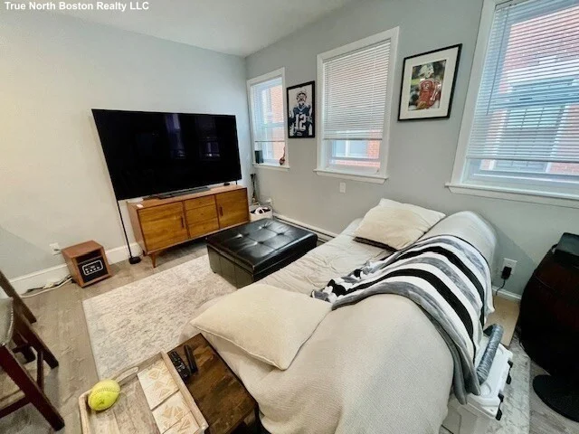 16 Cleveland, North End