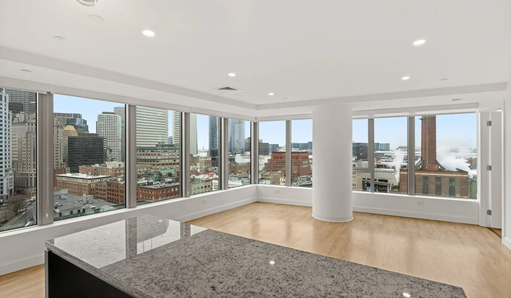 99 Kneeland St, Chinatown