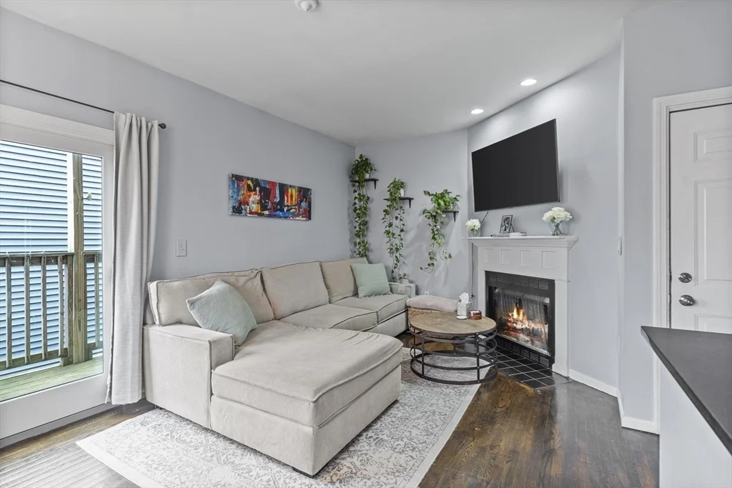 52 H St, South Boston