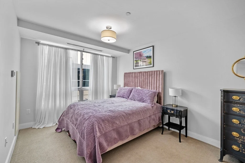 201 Elliott St, Beverly