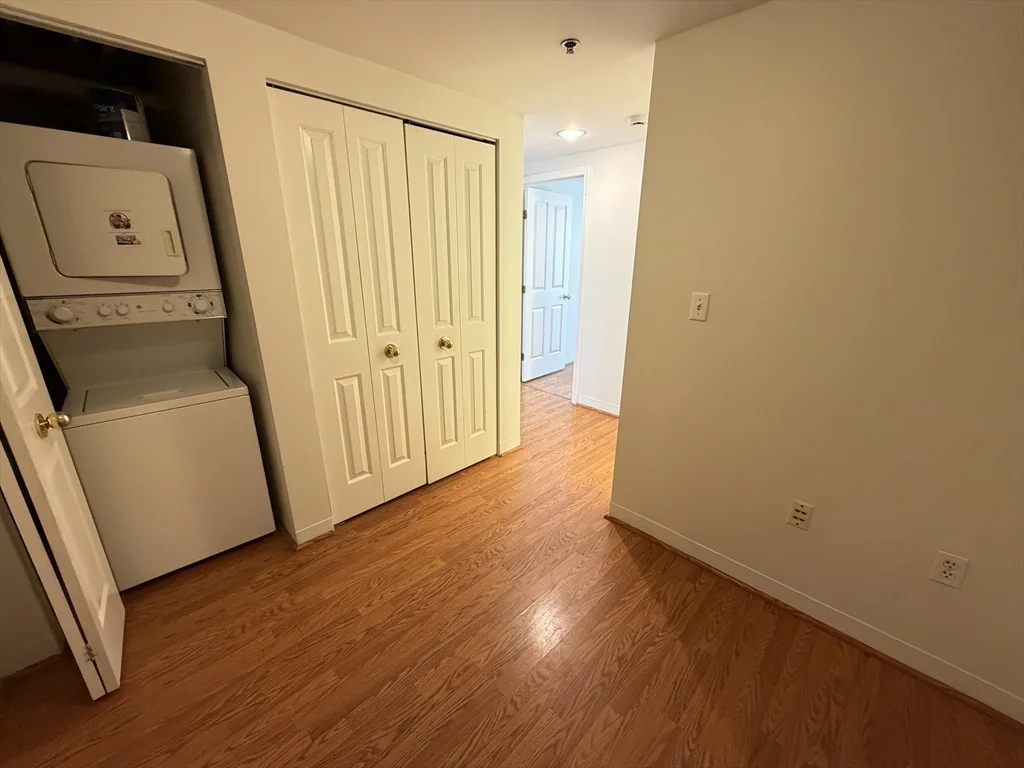 10 Museum Way, East Cambridge