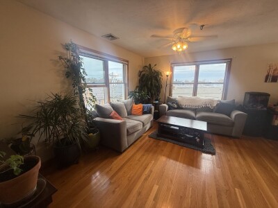 195 Newton St, Waltham