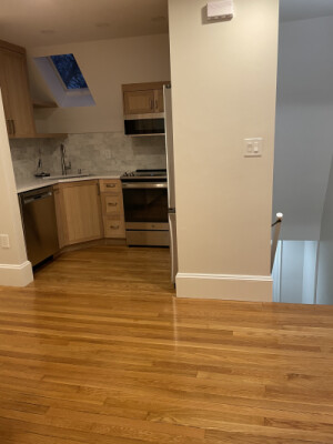 19 A Mountfort Rd, Newton Highlands