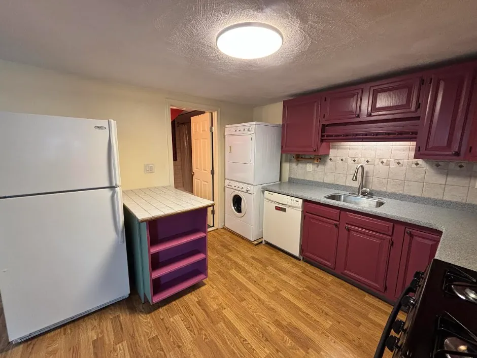 121 Spring St, East Cambridge