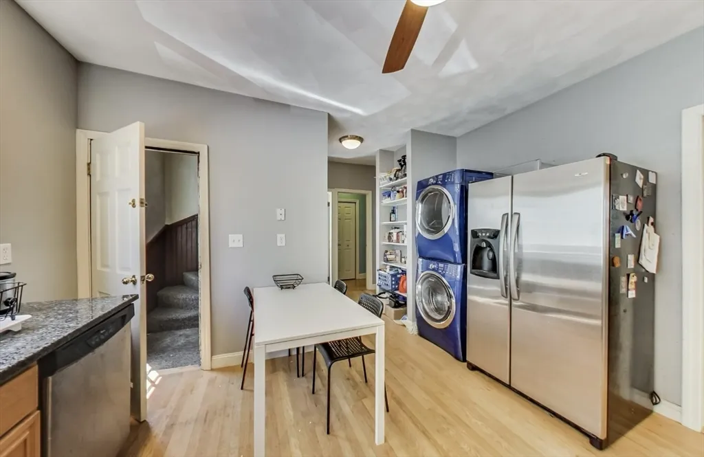 16 Cypress St, Spring Hill