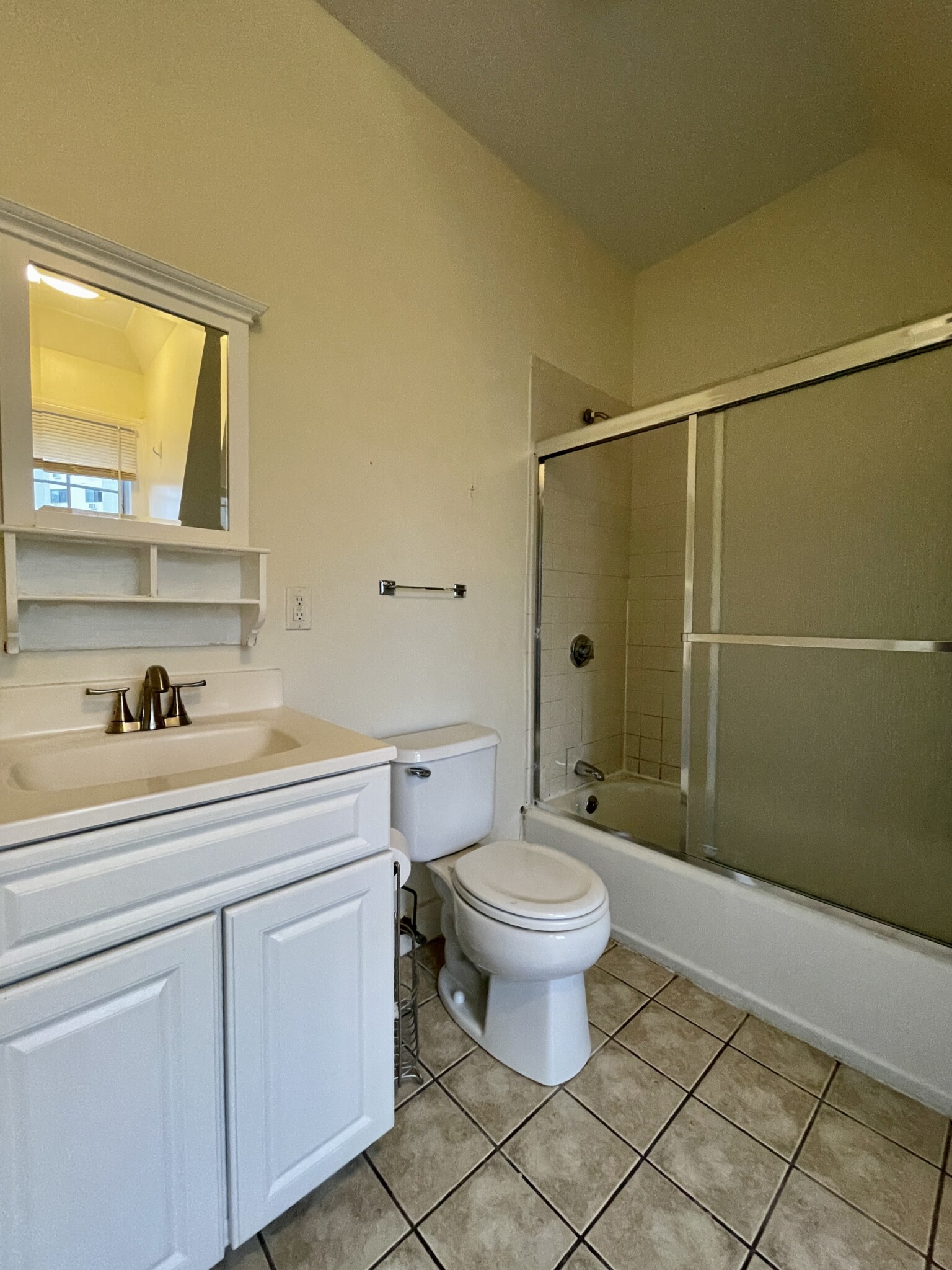 186 Naples Rd, Brookline