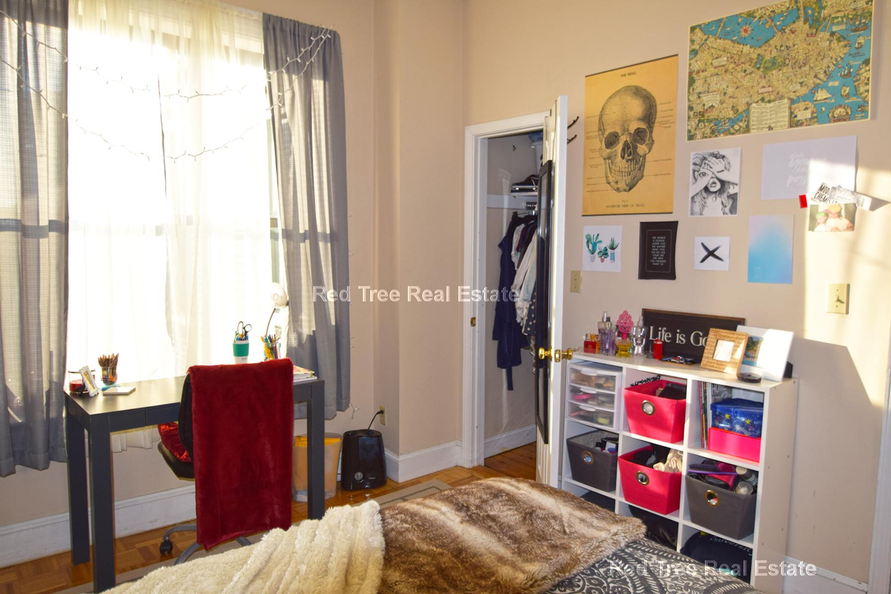 17 Highgate St, Allston