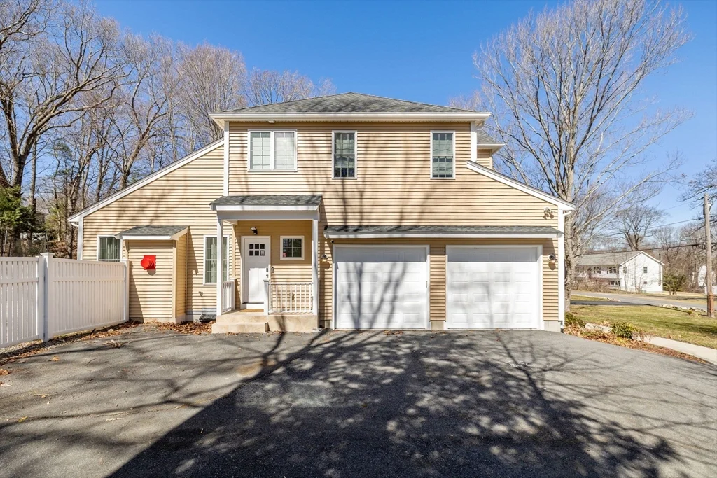 60 Shufelt Rd, South Walpole