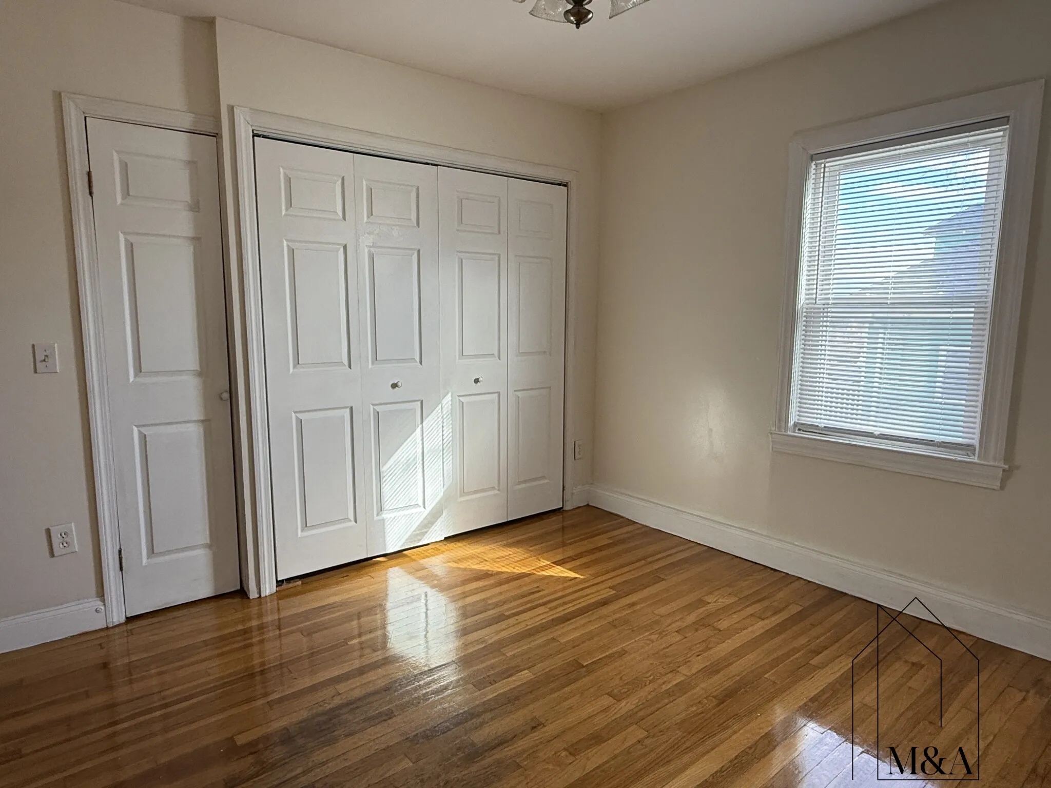 78 Glendower Rd, Roslindale