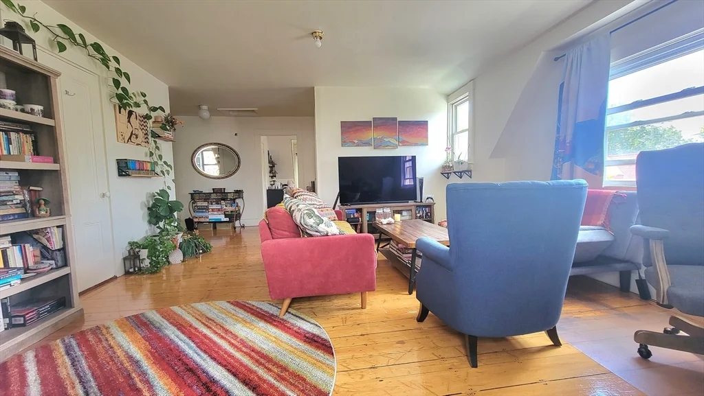 45 Auburn St, Coolidge Corner