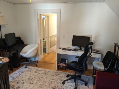 19 A Mountfort Rd, Newton Highlands