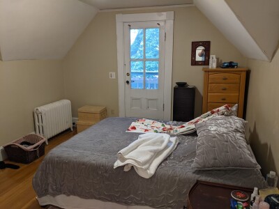 19 A Mountfort Rd, Newton Highlands