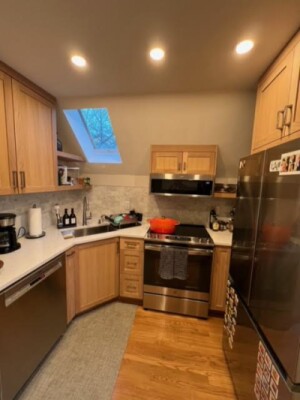 19 A Mountfort Rd, Newton Highlands