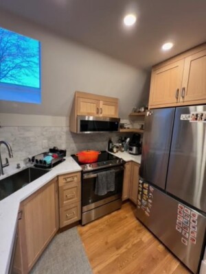 19 A Mountfort Rd, Newton Highlands