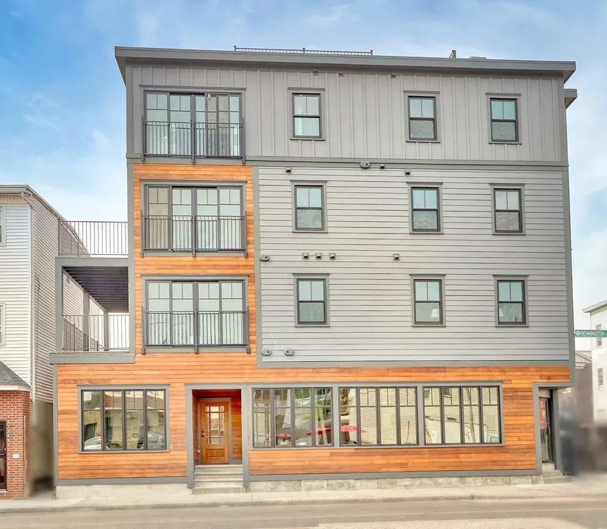 74 Brooks St, East Boston