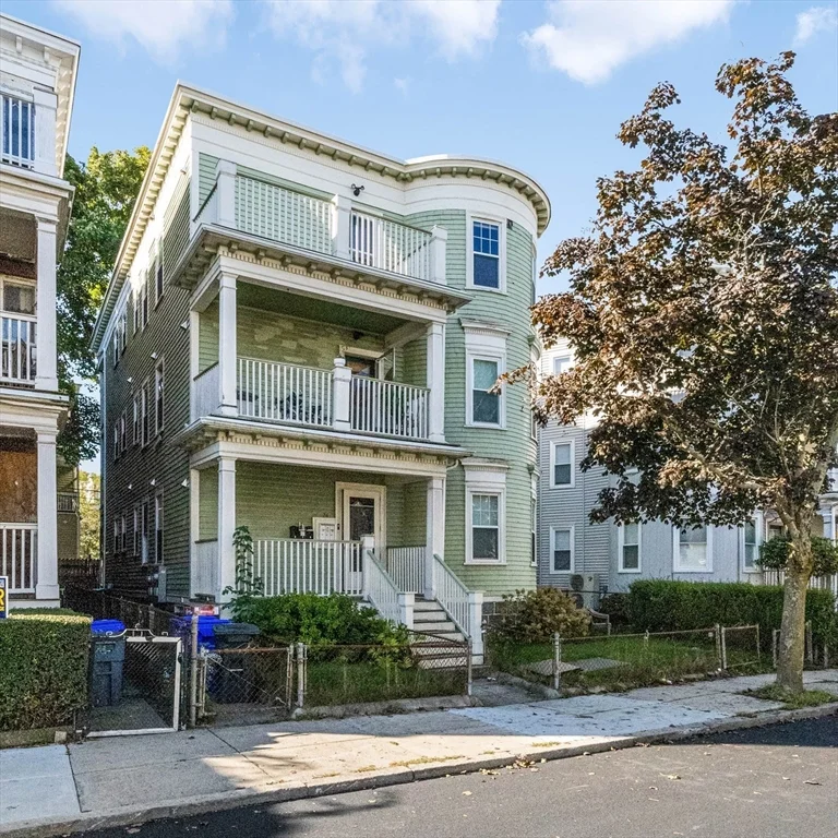 24 Howes St, Dorchester