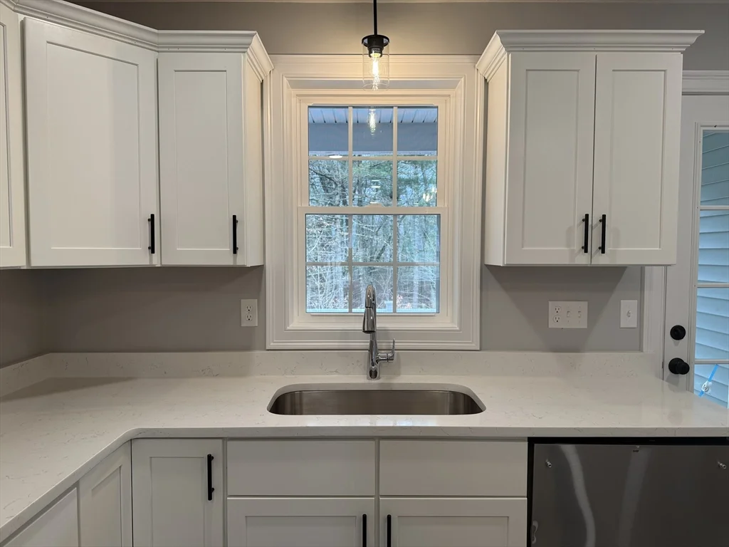 19 Kashmir's Way, Middleboro