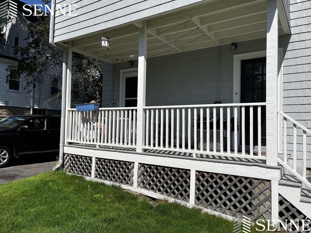 42 School St, Arlington