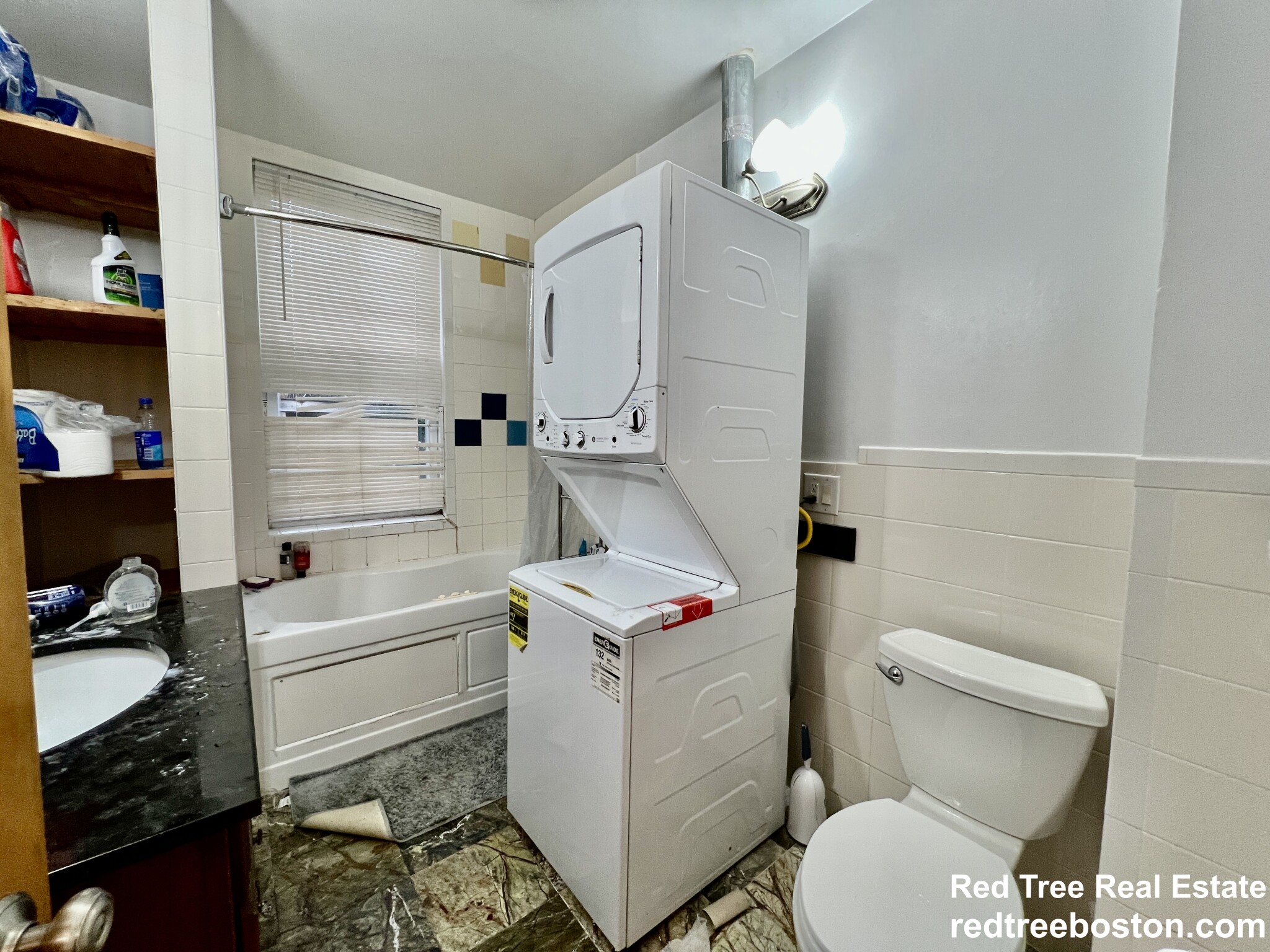 23 Highland Park Ave, Roxbury