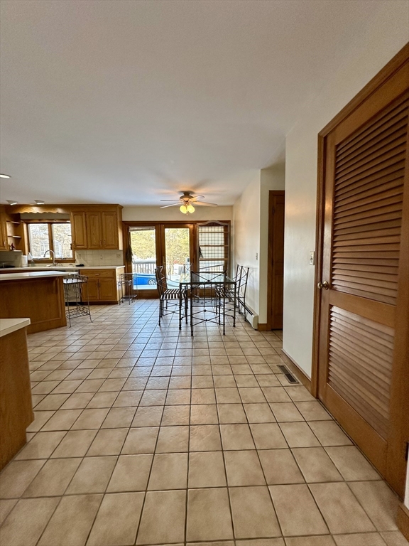 42 Pine Acres Rd, Foxboro