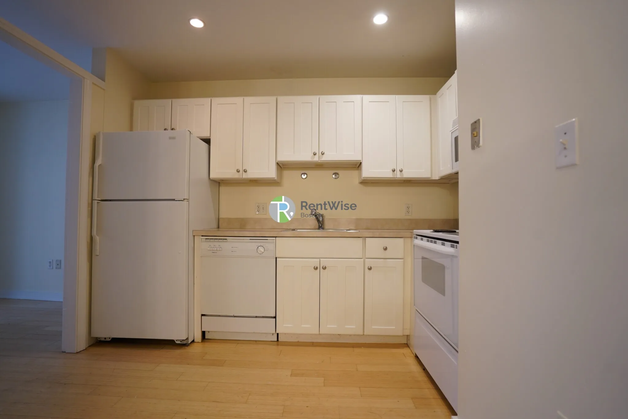 40 Boylston St, Downtown