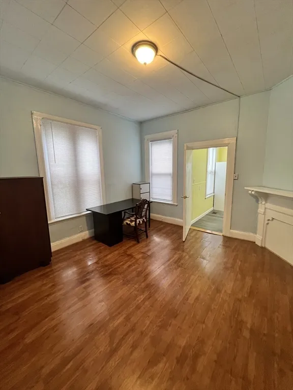 92 Columbia St, The Port