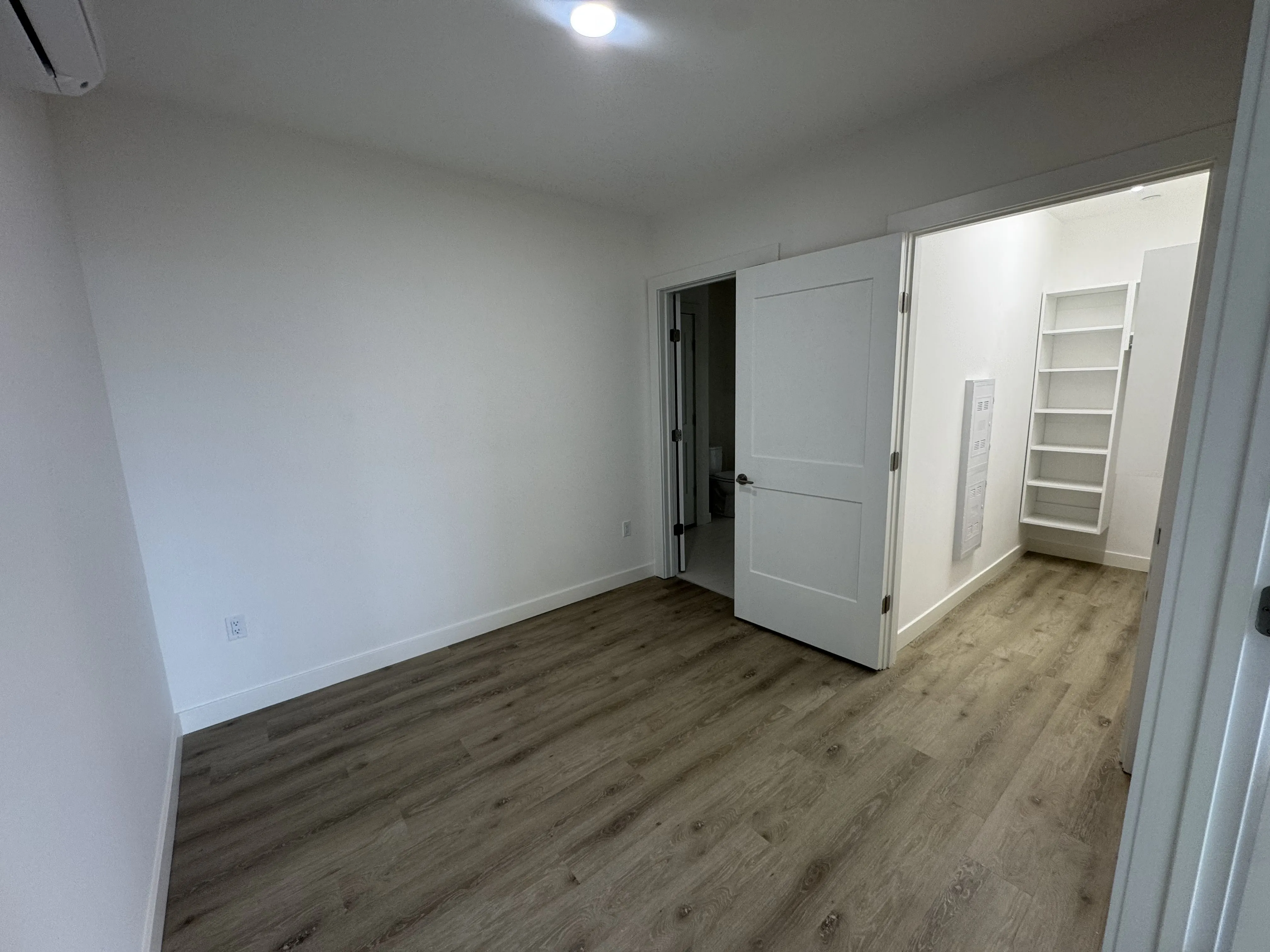 319 Broadway, Everett