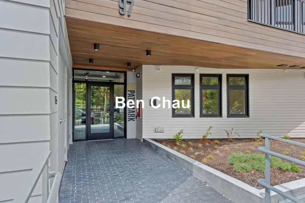 97 Elmwood St, North Cambridge